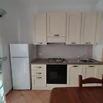 Pittulongu, trilocale vista mare